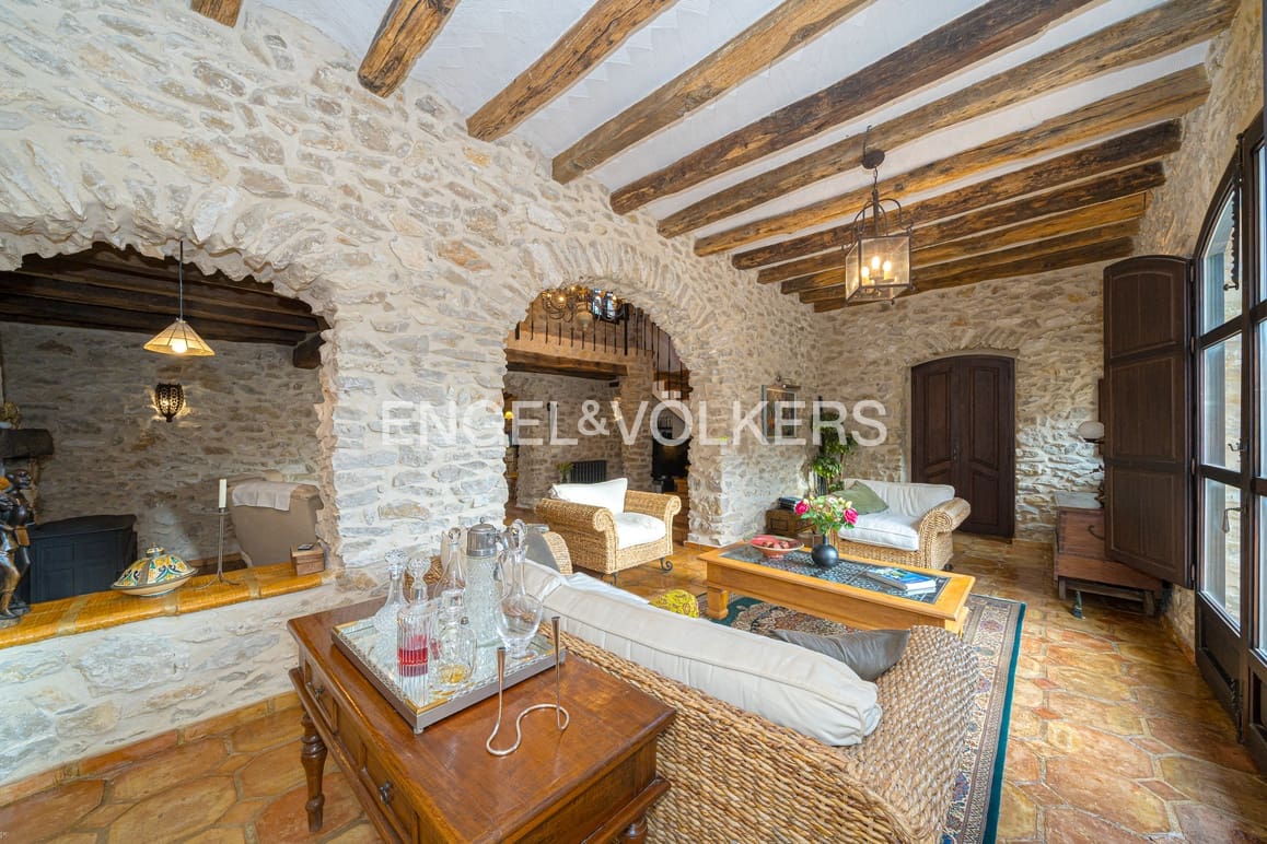 5 quarto Moradia para venda em Relleu com piscina garagem - 2 150 000 € (Ref: 8988919)