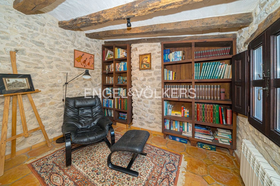 5 quarto Moradia para venda em Relleu com piscina garagem - 2 150 000 € (Ref: 8988919)