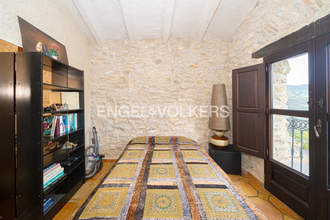 5 quarto Moradia para venda em Relleu com piscina garagem - 2 150 000 € (Ref: 8988919)