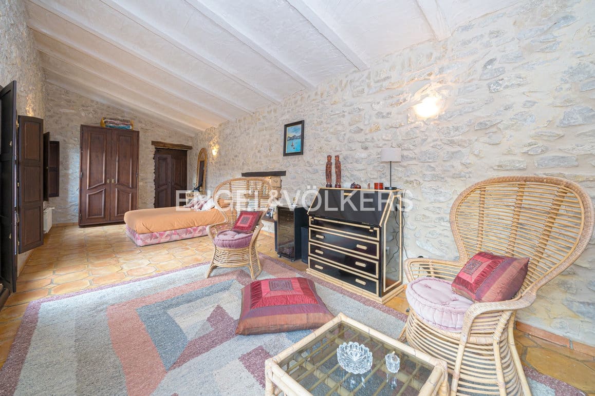 5 quarto Moradia para venda em Relleu com piscina garagem - 1 650 000 € (Ref: 8988919)