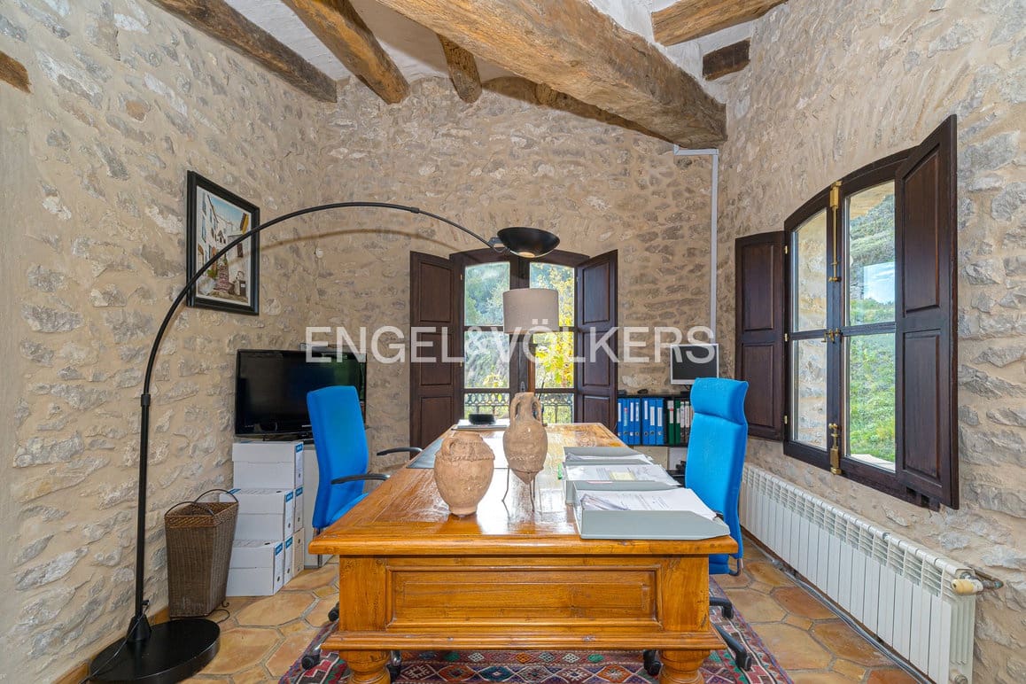 5 quarto Moradia para venda em Relleu com piscina garagem - 1 650 000 € (Ref: 8988919)