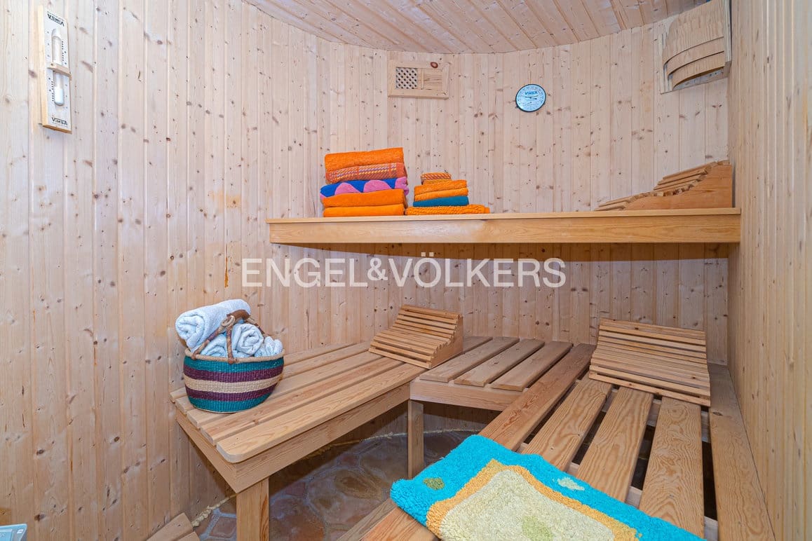 5 quarto Moradia para venda em Relleu com piscina garagem - 1 650 000 € (Ref: 8988919)