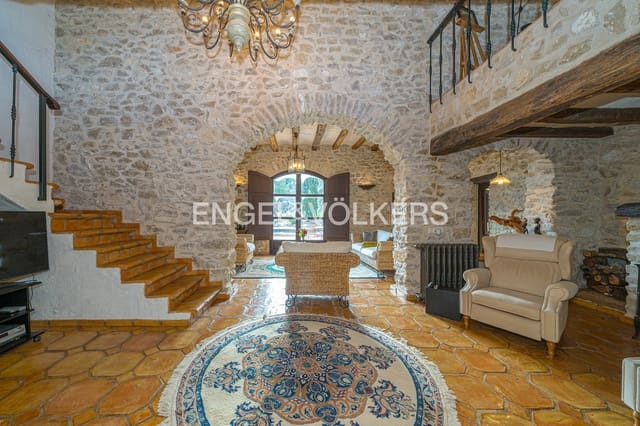 5 quarto Moradia para venda em Relleu com piscina garagem - 1 650 000 € (Ref: 8988919)