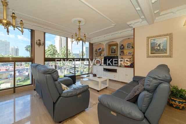 2 bedroom Apartment for sale in Benidorm with pool garage - € 370,000 (Ref: 9004067)