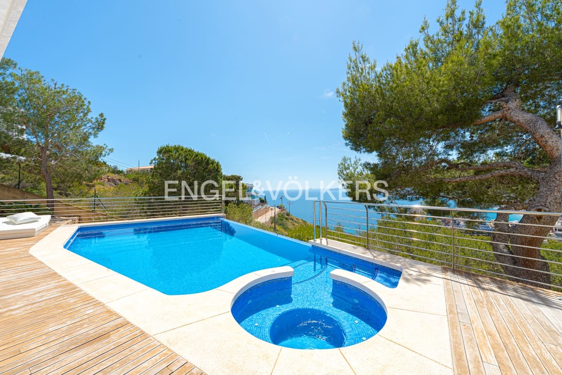 5 soveværelse Villa til salg i Benidorm med swimmingpool garage - € 1.850.000 (Ref: 9009796)