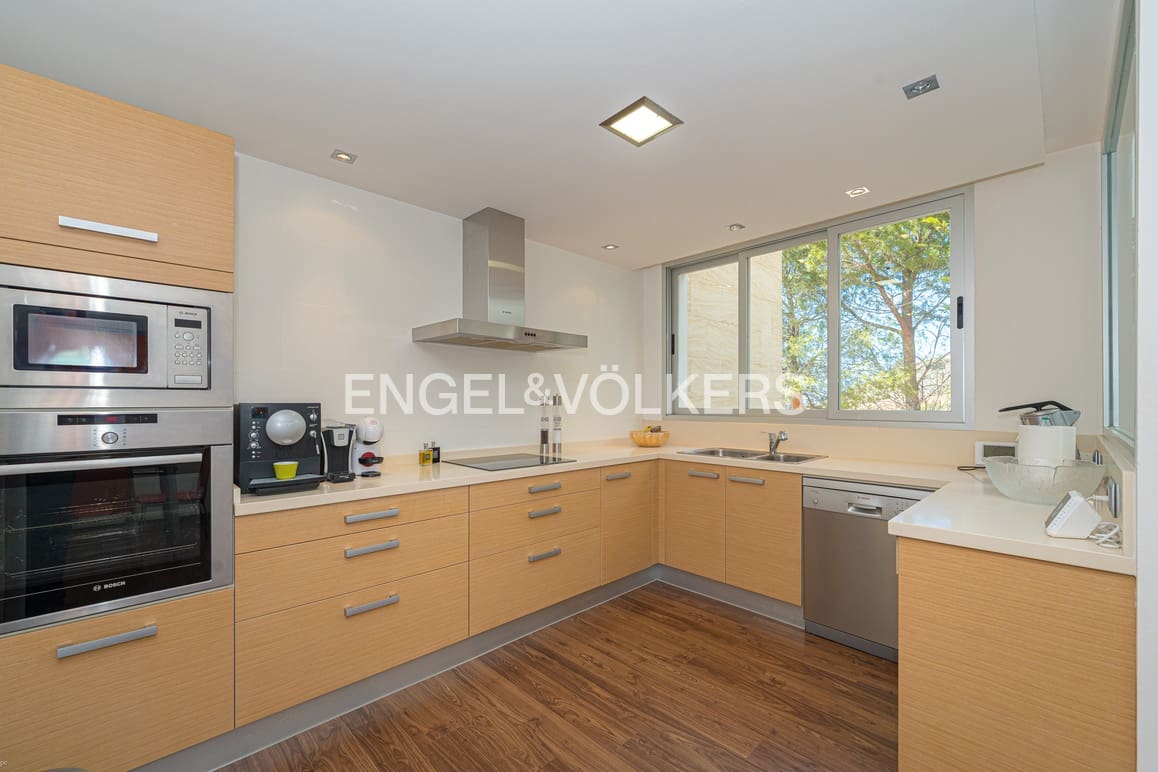 5 soveværelse Villa til salg i Benidorm med swimmingpool garage - € 1.850.000 (Ref: 9009796)