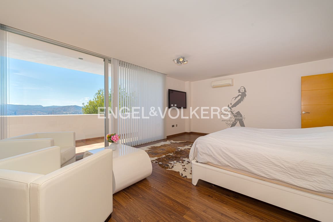 5 soveværelse Villa til salg i Benidorm med swimmingpool garage - € 1.850.000 (Ref: 9009796)