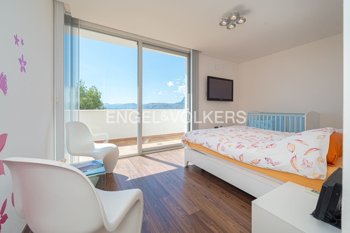 5 soveværelse Villa til salg i Benidorm med swimmingpool garage - € 1.850.000 (Ref: 9009796)