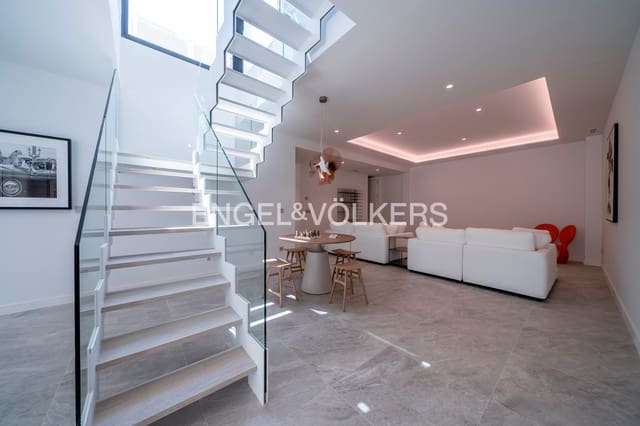 4 Zimmer Villa zu verkaufen in Finestrat mit Pool Garage - 1.350.000 € (Ref: 9021431)