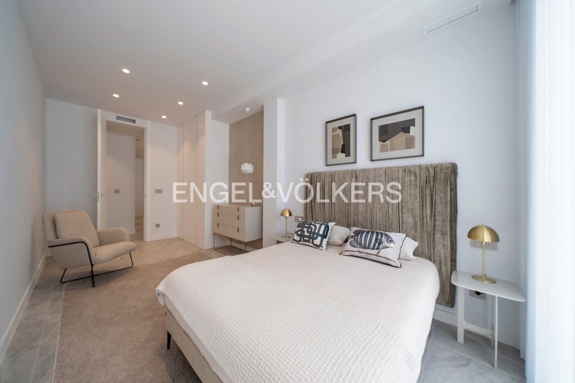 4 soveværelse Villa til salg i Finestrat med swimmingpool garage - € 1.350.000 (Ref: 9021431)