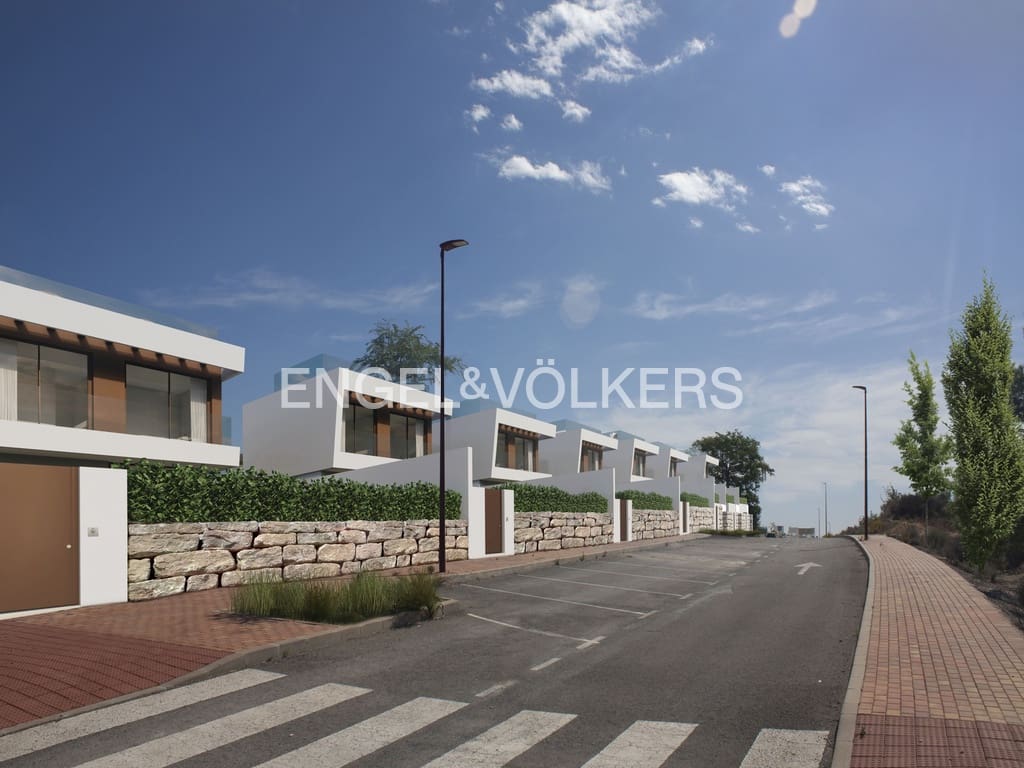 3 makuuhuone Huvila myytävänä paikassa Finestrat mukana uima-altaan 
autotalli - 495 000 € (Ref: 9046362)