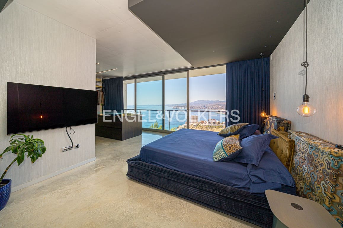 4 soveværelse Villa til salg i Benidorm med swimmingpool garage - € 4.000.000 (Ref: 9057010)