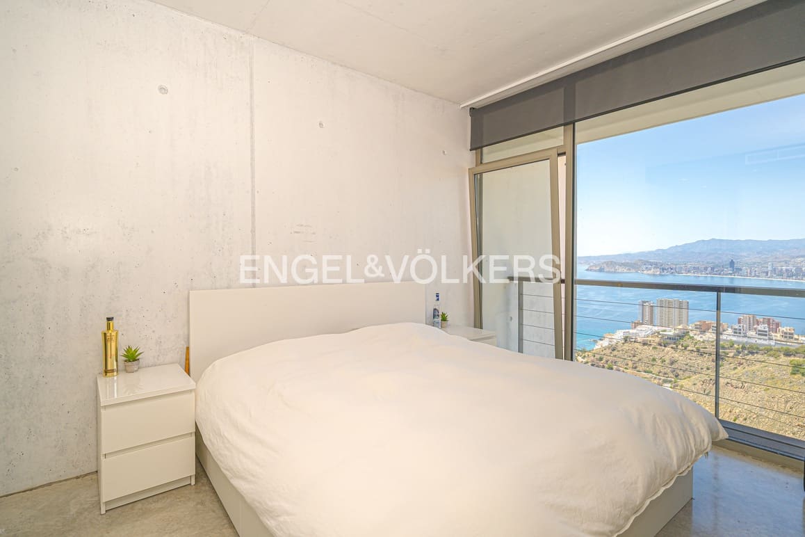 4 soveværelse Villa til salg i Benidorm med swimmingpool garage - € 4.000.000 (Ref: 9057010)