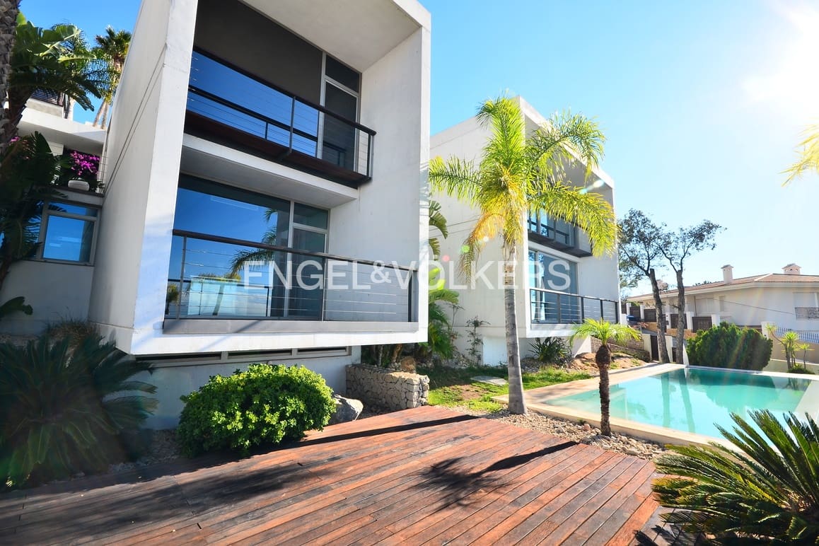 4 soveværelse Villa til salg i Benidorm med swimmingpool garage - € 4.000.000 (Ref: 9057010)