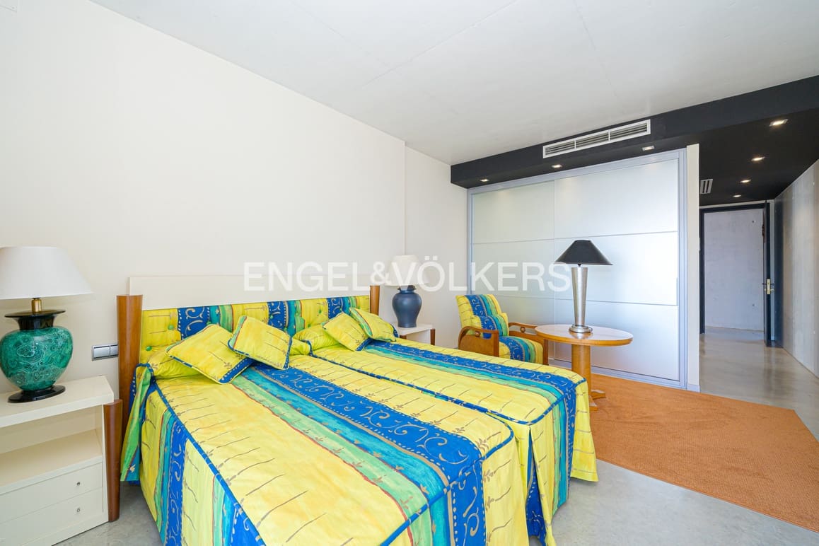 4 soveværelse Villa til salg i Benidorm med swimmingpool garage - € 4.000.000 (Ref: 9057010)