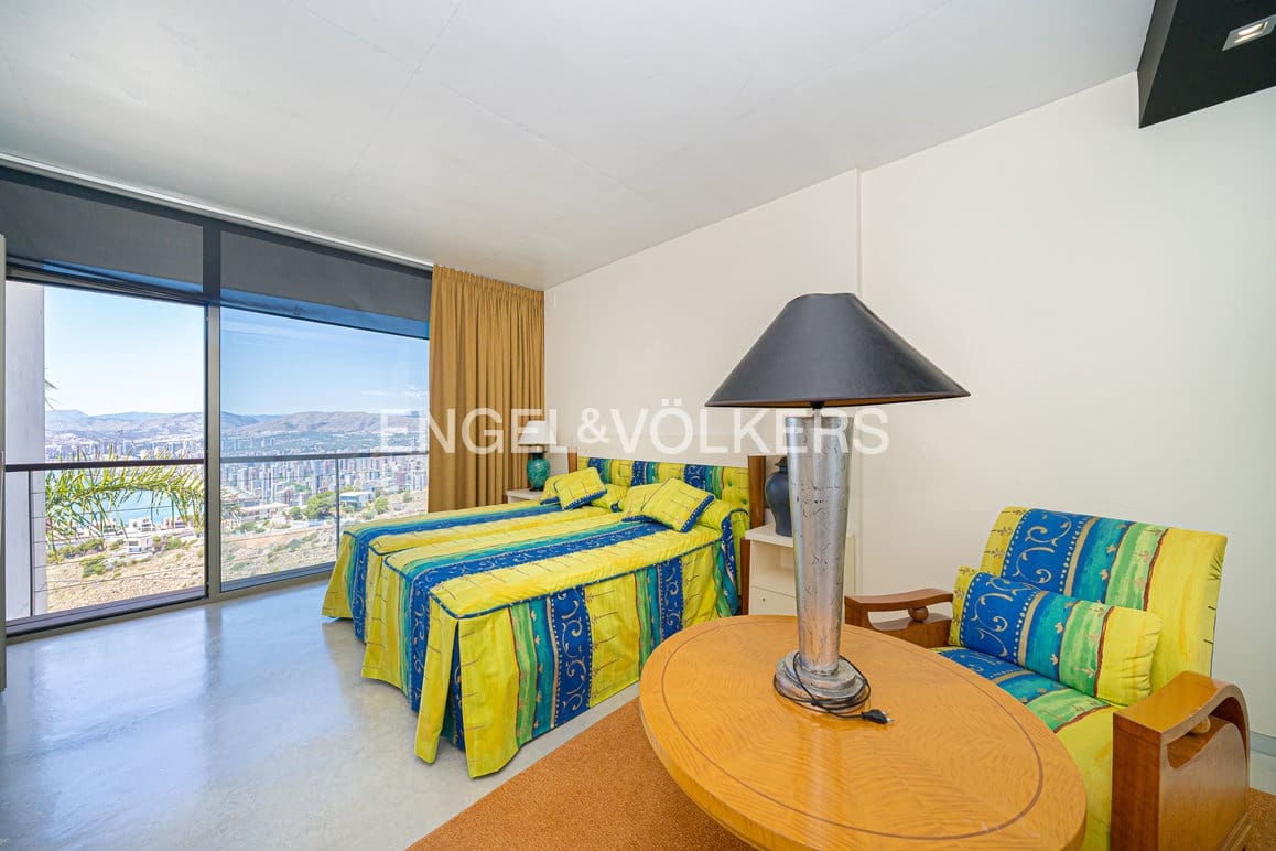 4 Zimmer Villa zu verkaufen in Benidorm mit Pool Garage - 4.000.000 € (Ref: 9057010)