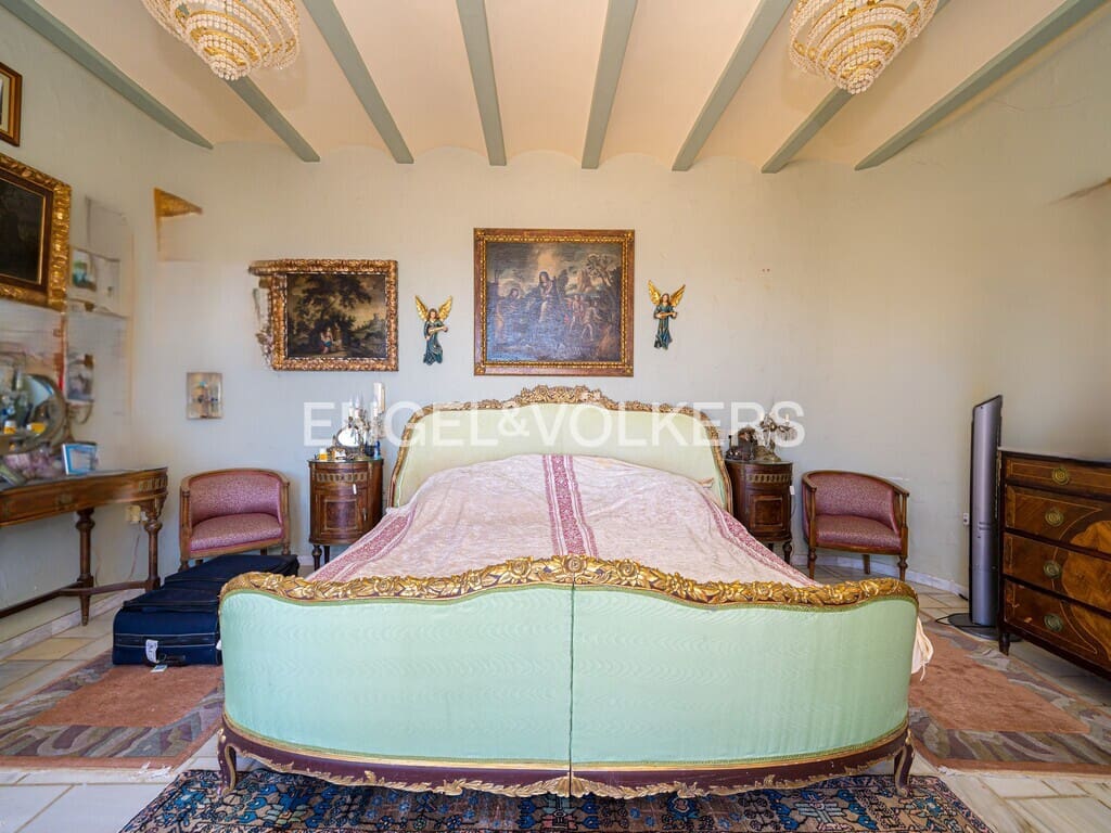 5 bedroom Villa for sale in Finestrat with pool garage - € 1,290,000 (Ref: 9064534)