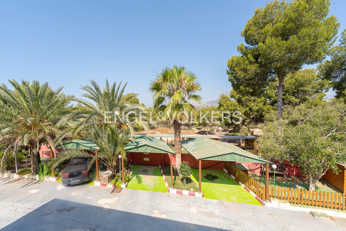 12 makuuhuone Huvila myytävänä paikassa Albir mukana uima-altaan 
autotalli - 1 250 000 € (Ref: 9076911)