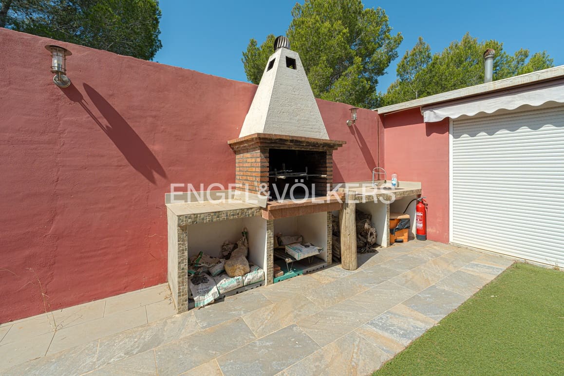 12 makuuhuone Huvila myytävänä paikassa Albir mukana uima-altaan 
autotalli - 1 250 000 € (Ref: 9076911)