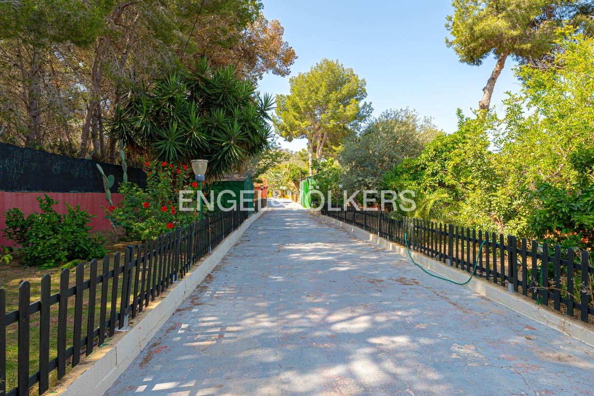 12 makuuhuone Huvila myytävänä paikassa Albir mukana uima-altaan 
autotalli - 1 250 000 € (Ref: 9076911)