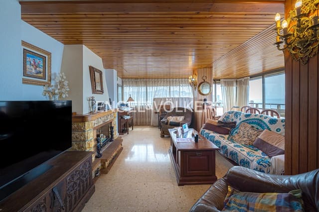 4 quarto Apartamento para venda em Benidorm com piscina - 600 000 € (Ref: 9086211)