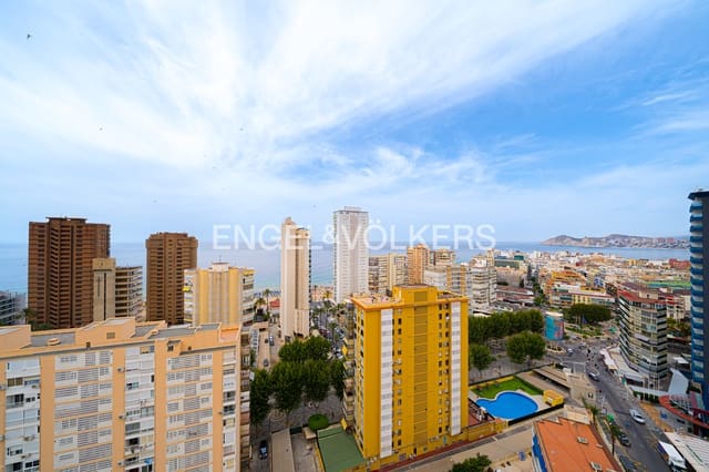 4 quarto Apartamento para venda em Benidorm com piscina - 600 000 € (Ref: 9086211)