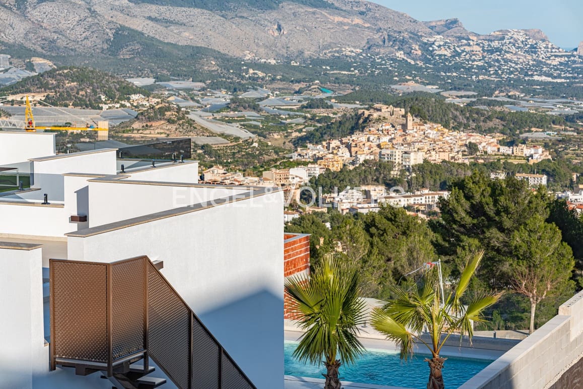 Casa de 3 habitaciones en Polop en venta con piscina garaje - 659.000 € (Ref: 9109226)