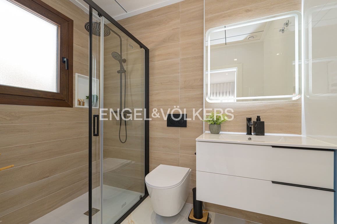 3 bedroom Villa for sale in Polop with pool garage - € 598,000 (Ref: 9109227)