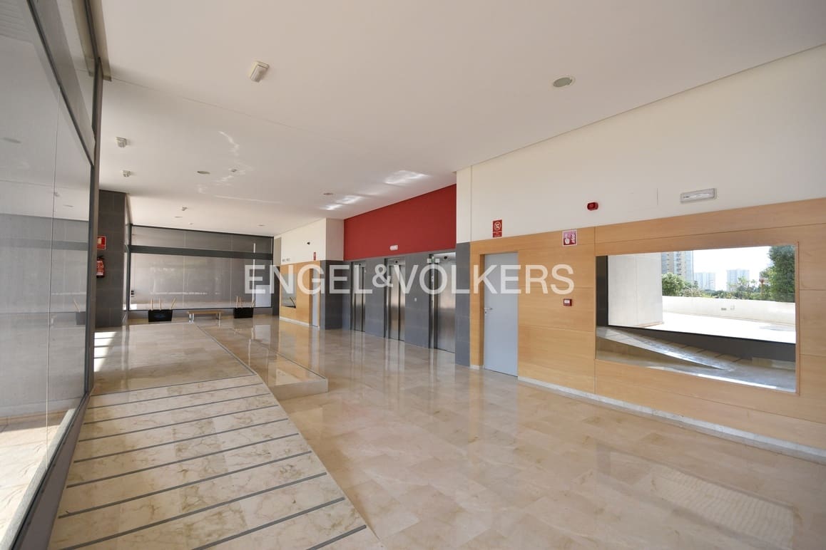 1 soveværelse Lejlighed til salg i Benidorm med swimmingpool garage - € 275.000 (Ref: 9113379)