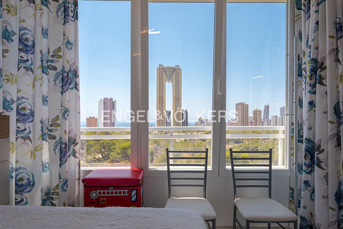 1 soveværelse Lejlighed til salg i Benidorm med swimmingpool garage - € 275.000 (Ref: 9113379)