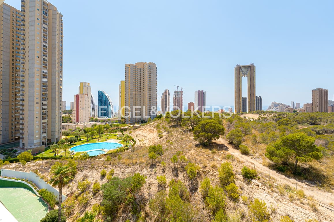 1 soveværelse Lejlighed til salg i Benidorm med swimmingpool garage - € 275.000 (Ref: 9113379)