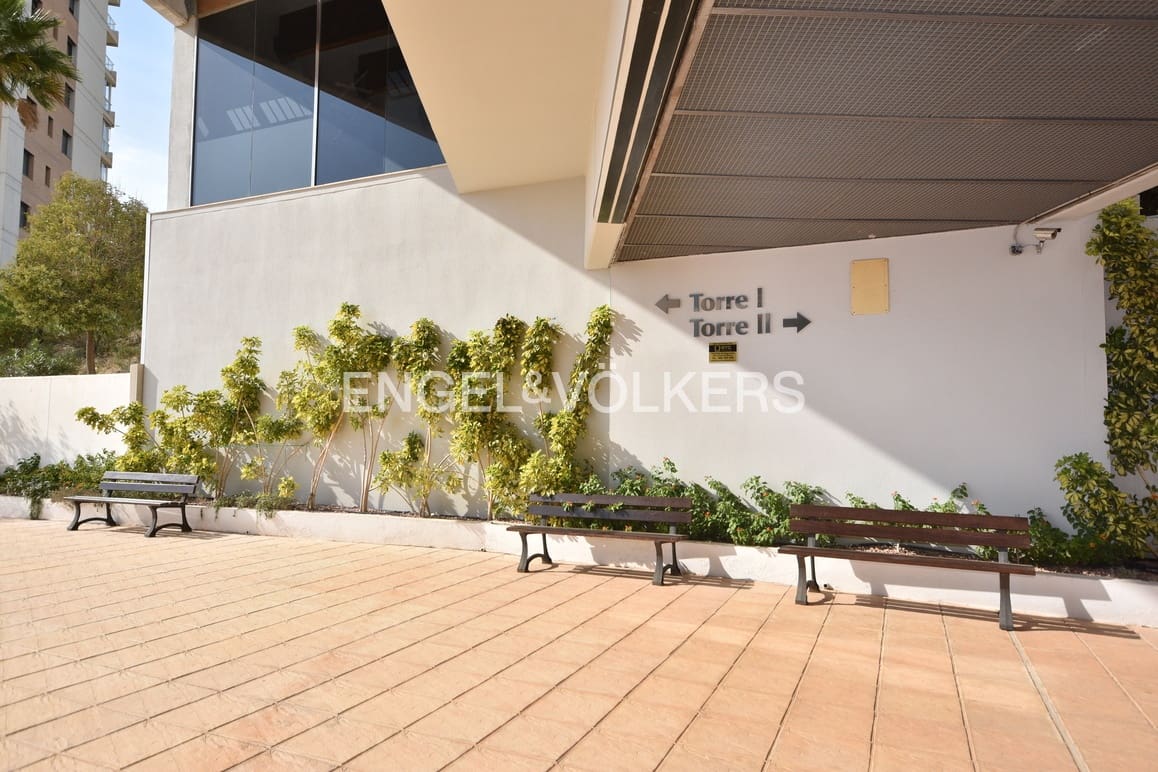 1 soveværelse Lejlighed til salg i Benidorm med swimmingpool garage - € 275.000 (Ref: 9113379)