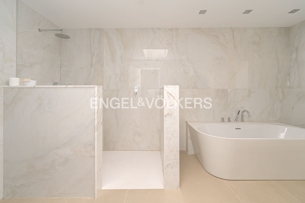 5 soveværelse Villa til salg i Finestrat med swimmingpool garage - € 990.000 (Ref: 9125723)