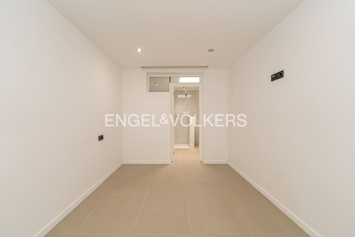 5 soveværelse Villa til salg i Finestrat med swimmingpool garage - € 990.000 (Ref: 9125723)