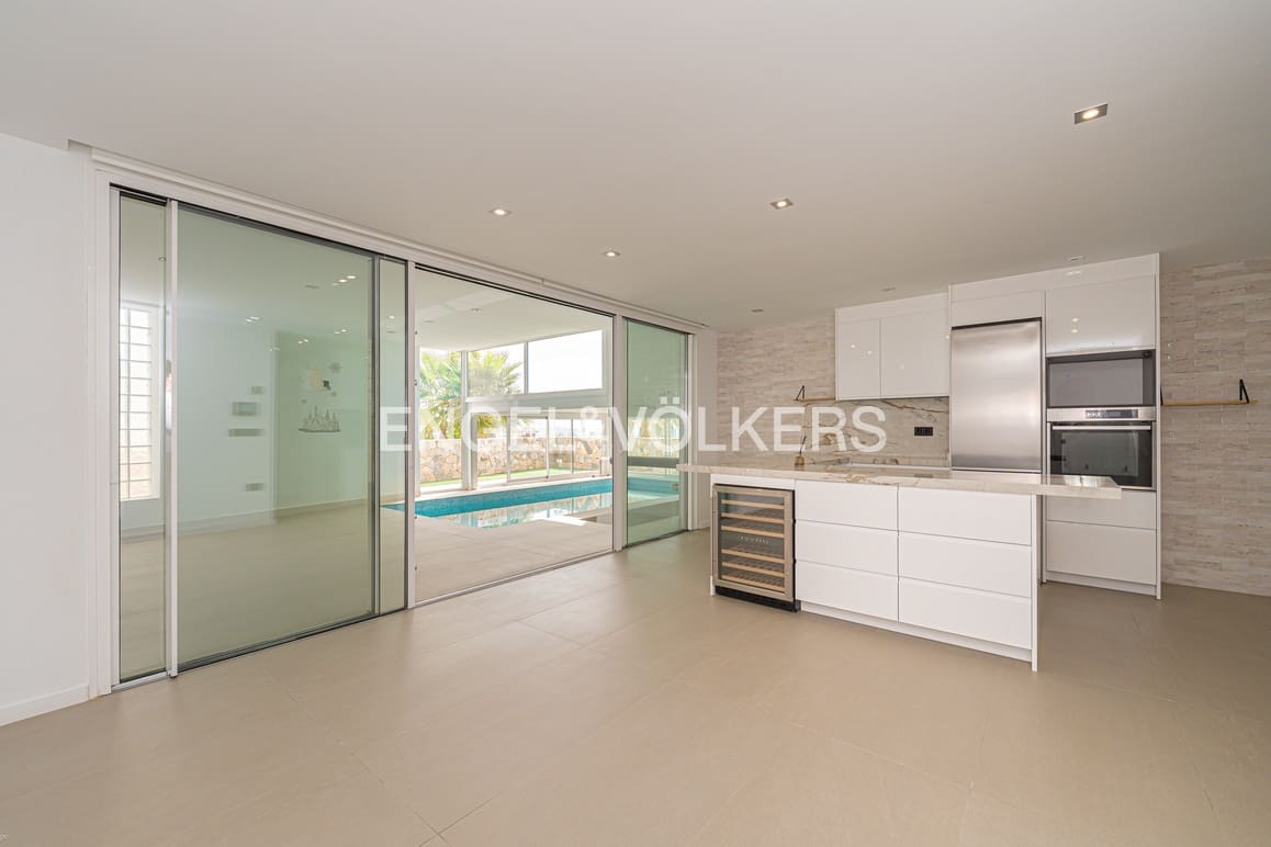 5 soveværelse Villa til salg i Finestrat med swimmingpool garage - € 990.000 (Ref: 9125723)