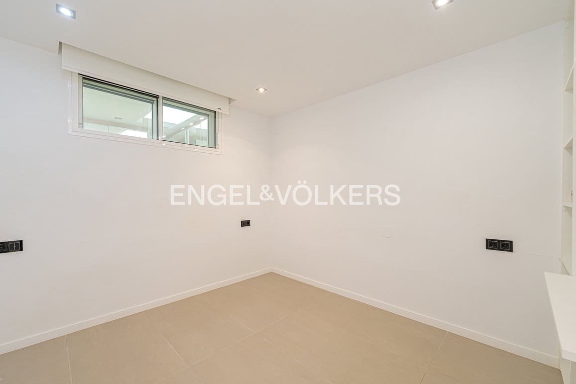 Chalet de 5 habitaciones en Finestrat en venta con piscina garaje - 875.000 € (Ref: 9125723)