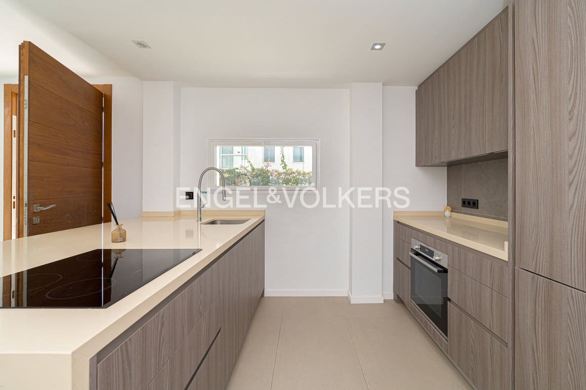 Chalet de 5 habitaciones en Finestrat en venta con piscina garaje - 875.000 € (Ref: 9125723)