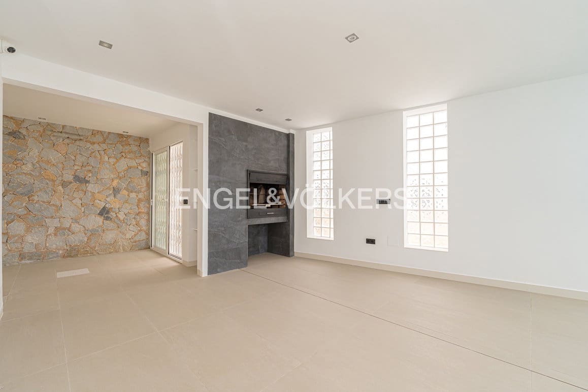 Chalet de 5 habitaciones en Finestrat en venta con piscina garaje - 875.000 € (Ref: 9125723)