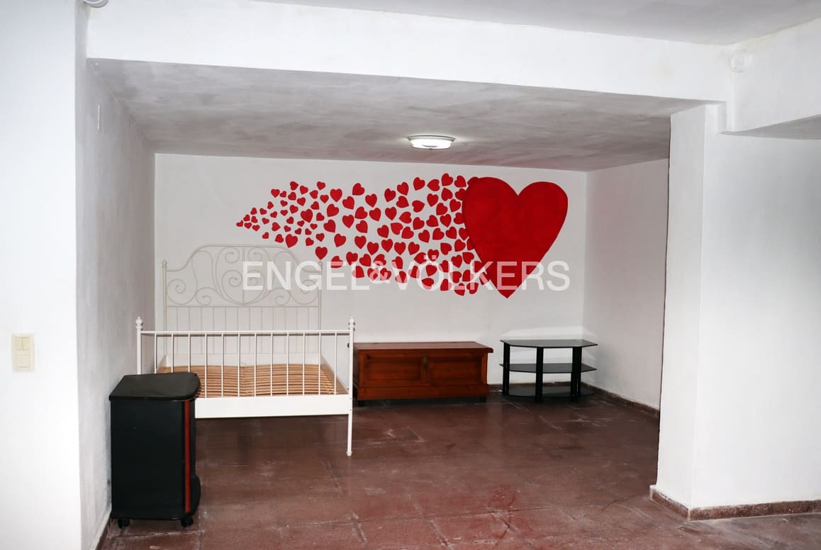 5 soveværelse Byhus til salg i Benidorm med swimmingpool garage - € 480.000 (Ref: 9128893)