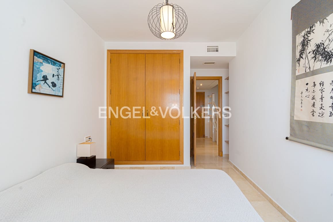 3 soveværelse Penthouse til salg i Benidorm med swimmingpool garage - € 595.000 (Ref: 9153239)