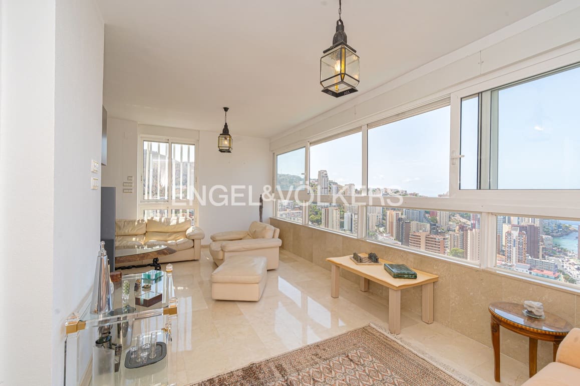 3 soveværelse Penthouse til salg i Benidorm med swimmingpool garage - € 595.000 (Ref: 9153239)