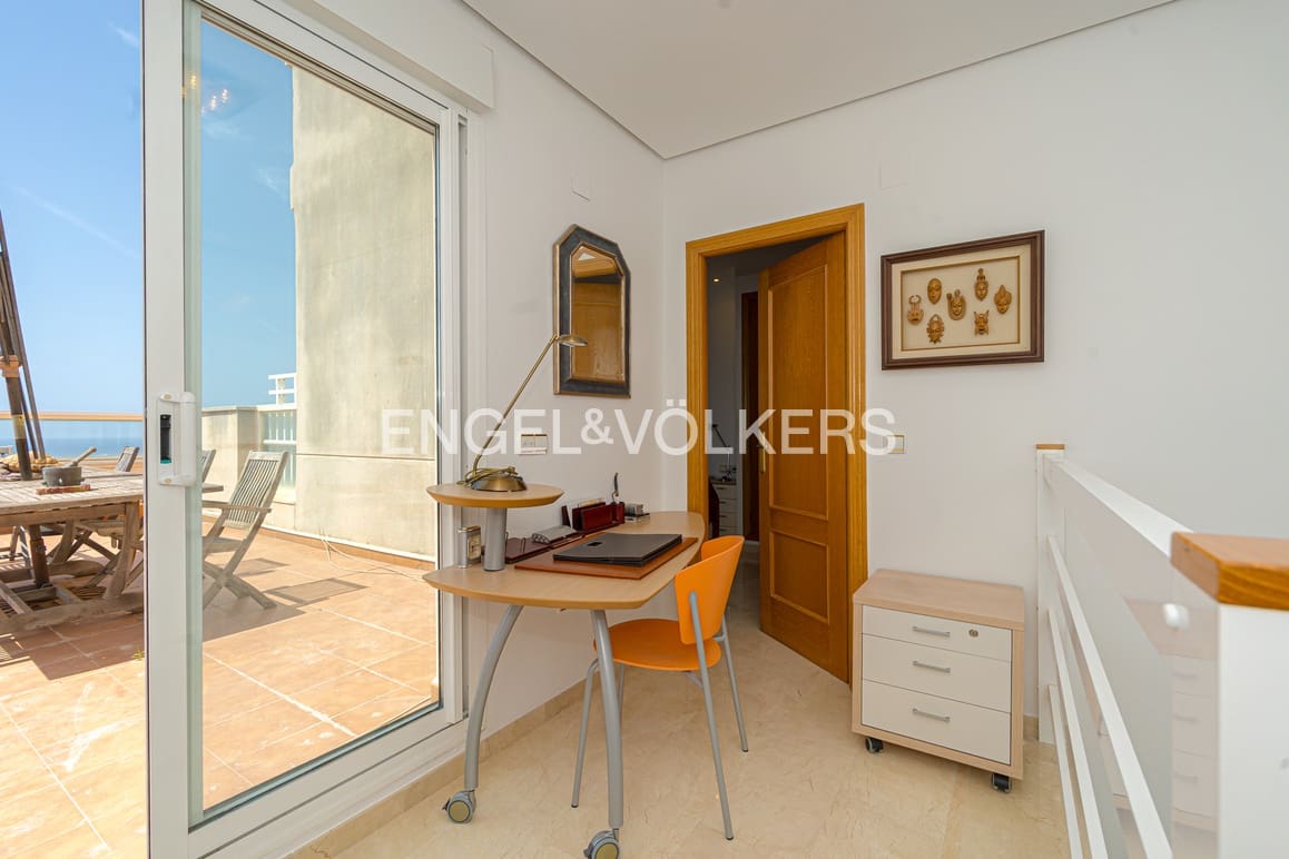 3 soveværelse Penthouse til salg i Benidorm med swimmingpool garage - € 595.000 (Ref: 9153239)