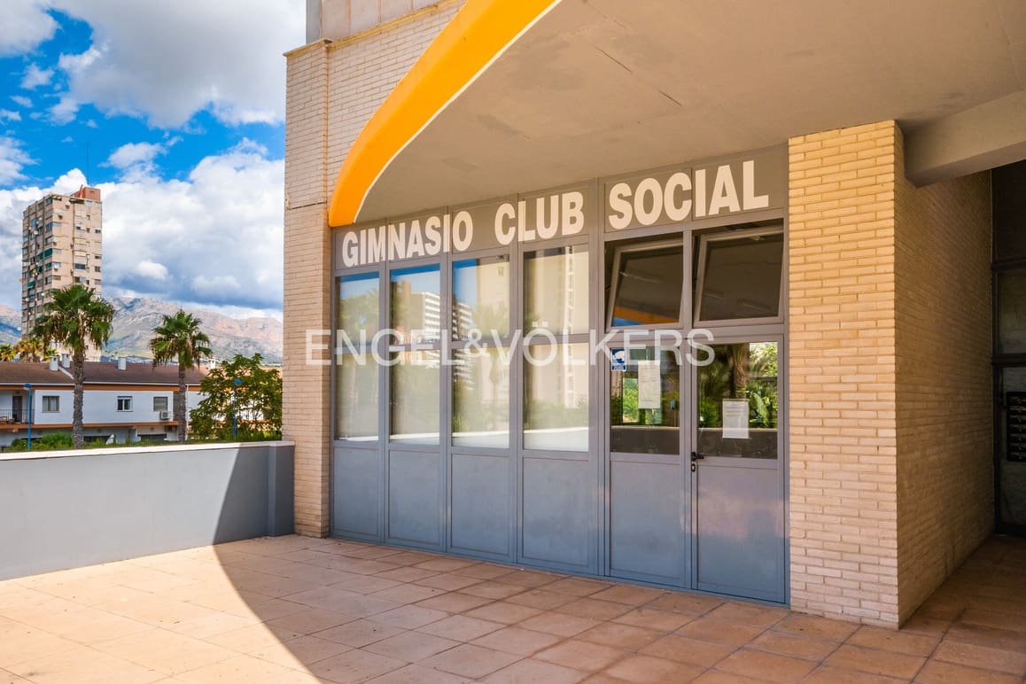 3 soveværelse Penthouse til salg i Benidorm med swimmingpool garage - € 595.000 (Ref: 9153239)