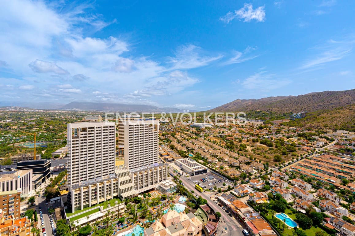 3 soveværelse Penthouse til salg i Benidorm med swimmingpool garage - € 595.000 (Ref: 9153239)