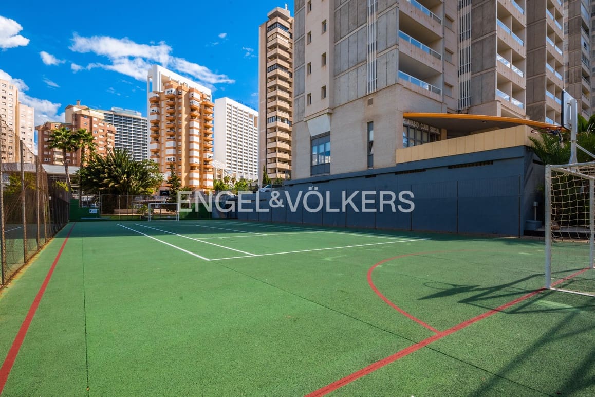 3 soveværelse Penthouse til salg i Benidorm med swimmingpool garage - € 595.000 (Ref: 9153239)
