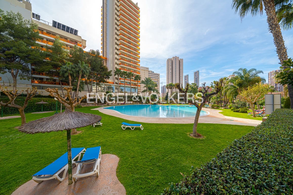 3 soveværelse Penthouse til salg i Benidorm med swimmingpool garage - € 595.000 (Ref: 9153239)