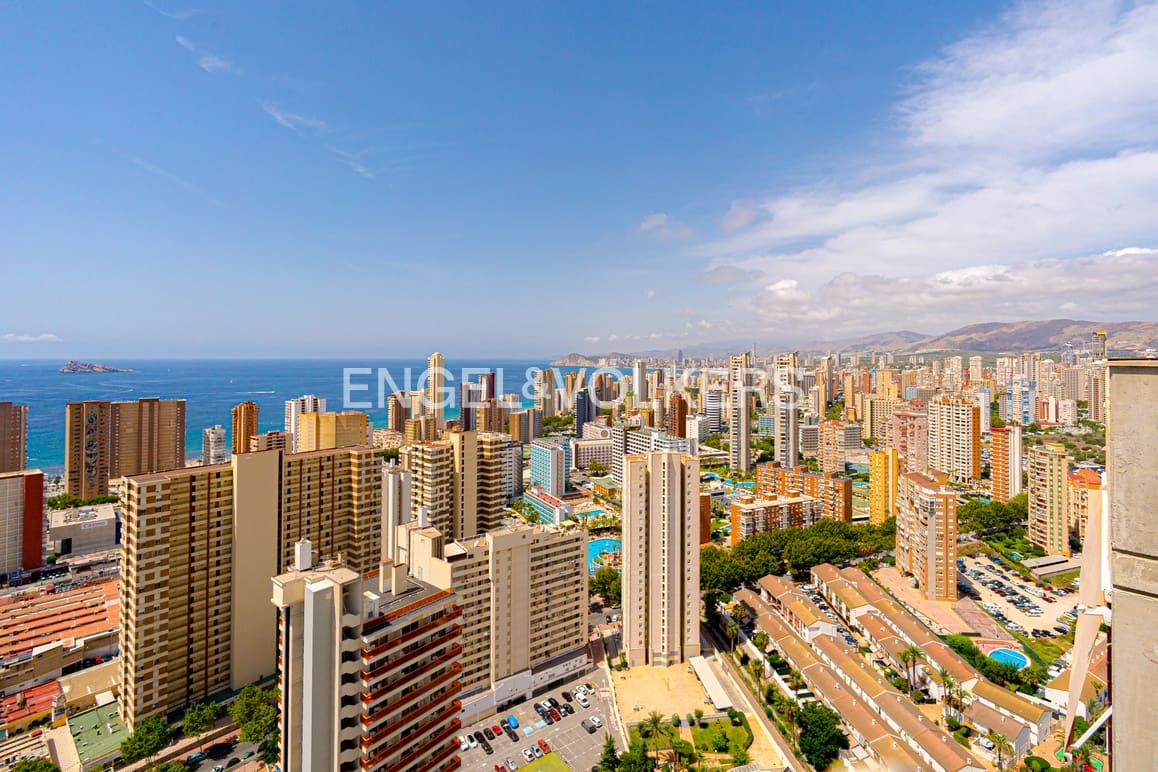 3 soveværelse Penthouse til salg i Benidorm med swimmingpool garage - € 595.000 (Ref: 9153239)