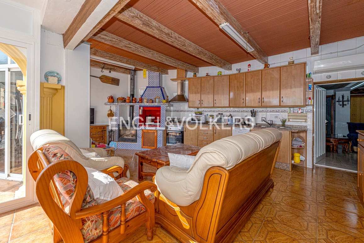 3 soveværelse Finca/Landehus til salg i La Nucia med swimmingpool garage - € 478.000 (Ref: 9170362)