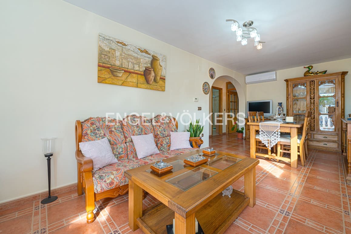 3 soveværelse Finca/Landehus til salg i La Nucia med swimmingpool garage - € 478.000 (Ref: 9170362)