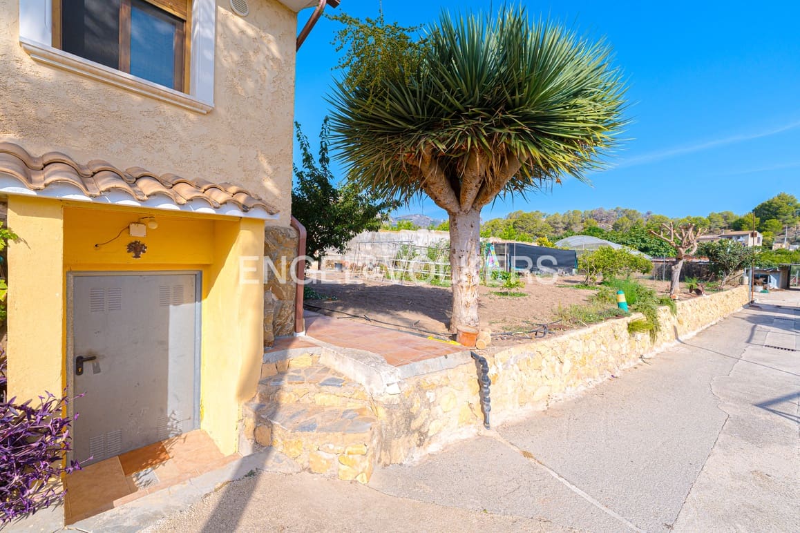 3 soveværelse Finca/Landehus til salg i La Nucia med swimmingpool garage - € 478.000 (Ref: 9170362)